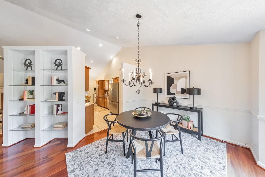 3 bedroom, 3 bathroom, 2,406 sq ft single family residence for sale at 2588 Kennesaw Springs Court, Kennesaw, GA 30144 — photo 3
