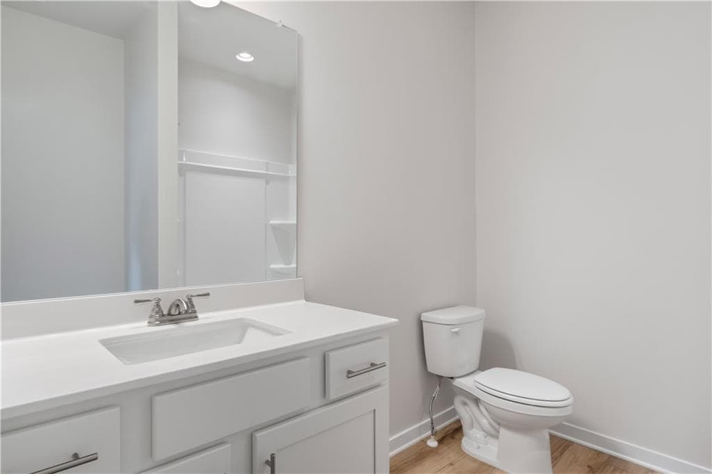 5 bedroom, 4 bathroom, 2,800 sq ft single family residence for sale at 681 Winding Rose Drive, Hoschton, GA 30548 — photo 4