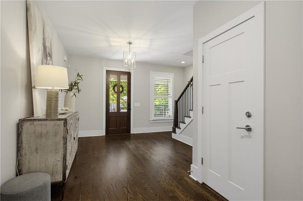 5 bedroom, 5 bathroom, 4,525 sq ft single family residence for sale at 1090 Mendell Circle, Atlanta, GA 30319 — photo 8