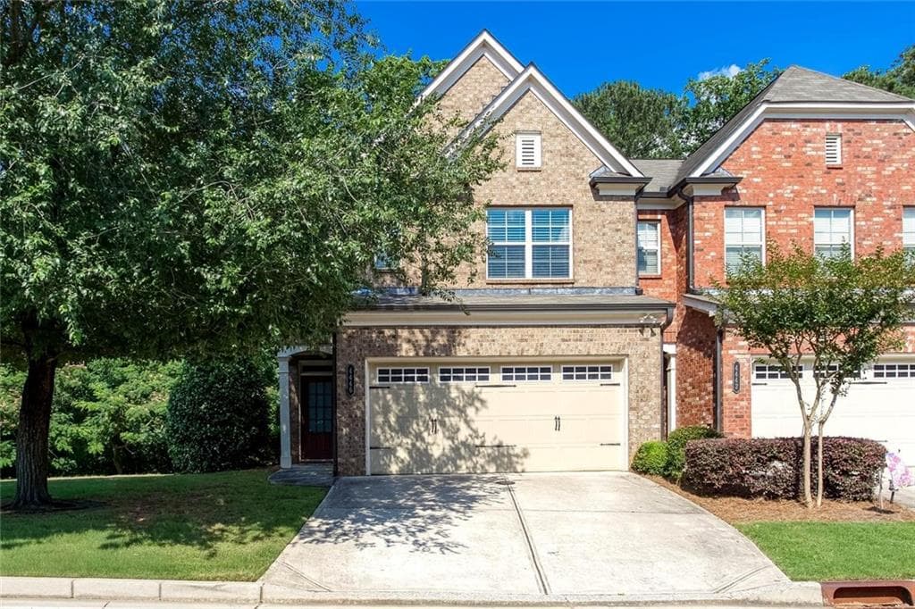 3 bedroom, 3 bathroom, 1,890 sq ft townhouse for sale at 4446 Greys Rise Way, Marietta, GA 30008
