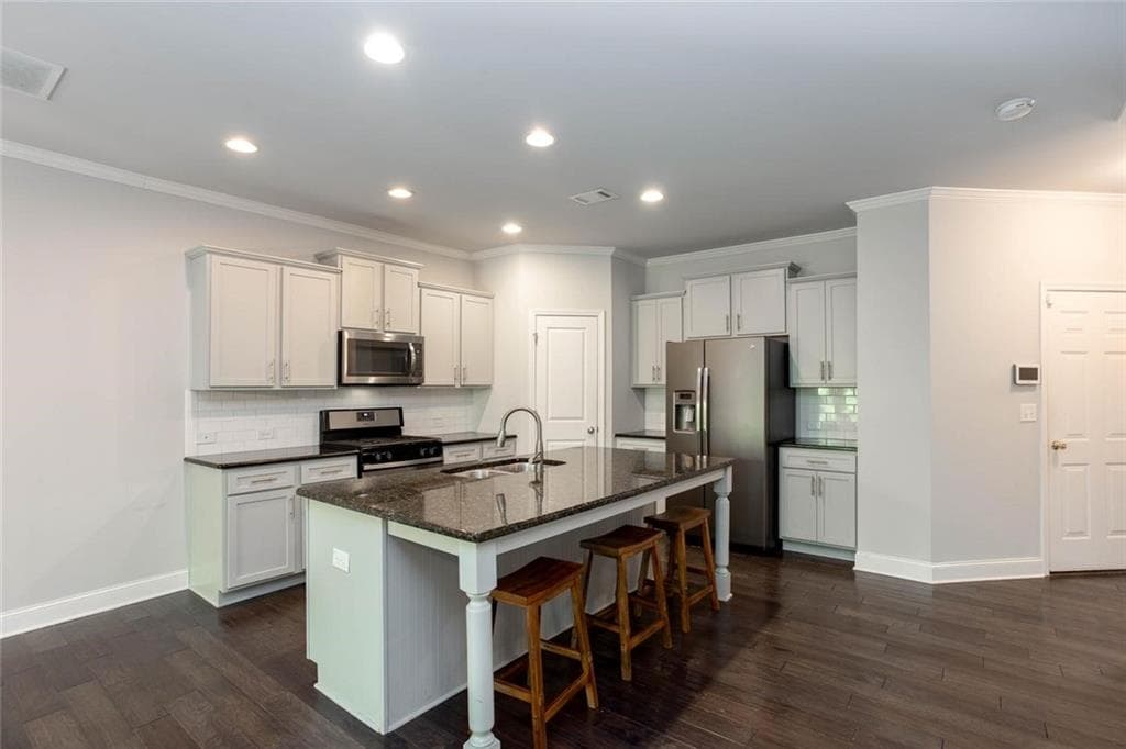 3 bedroom, 3 bathroom, 1,890 sq ft townhouse for sale at 4446 Greys Rise Way, Marietta, GA 30008 — photo 5