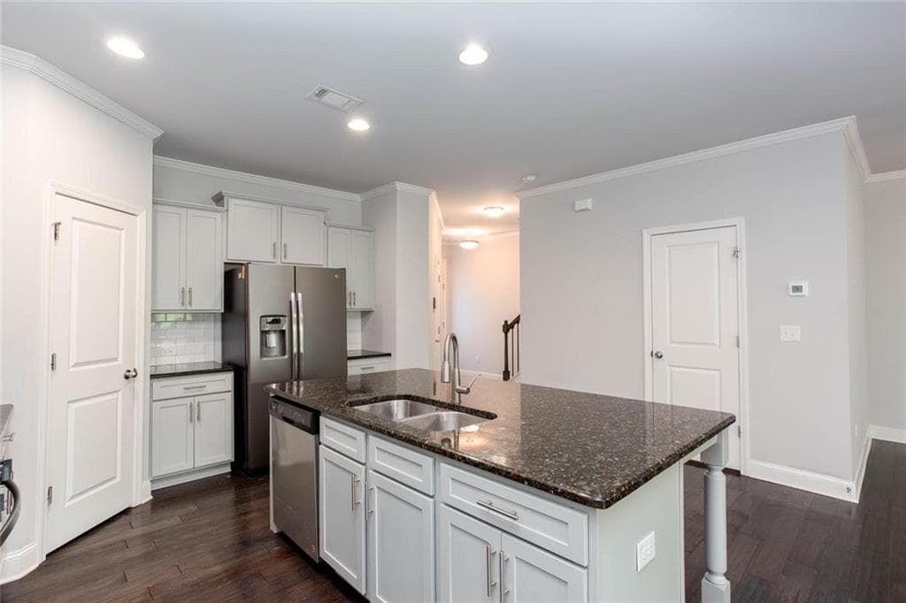 3 bedroom, 3 bathroom, 1,890 sq ft townhouse for sale at 4446 Greys Rise Way, Marietta, GA 30008 — photo 7
