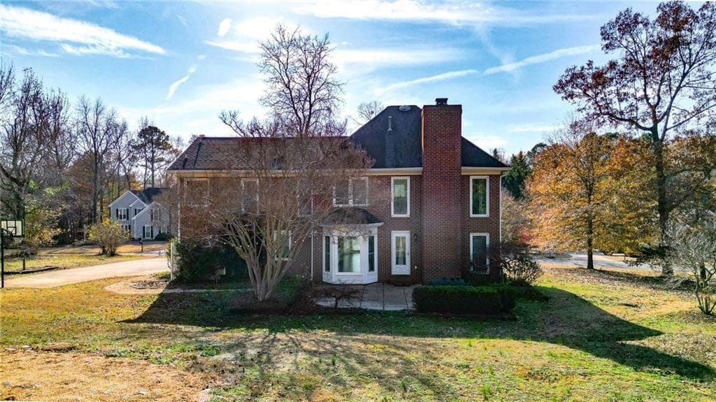 4 bedroom, 3 bathroom, 2,251 sq ft single family residence for rent at 1081 Gunter Circle, Athens, GA 30606 for $3,100 a month — photo 4