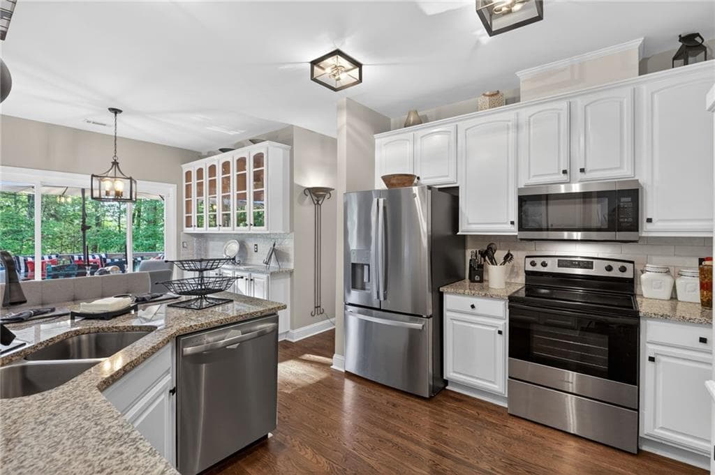 4 bedroom, 2 bathroom, 2,095 sq ft single family residence for sale at 5364 Britton Drive, Villa Rica, GA 30180 — photo 6