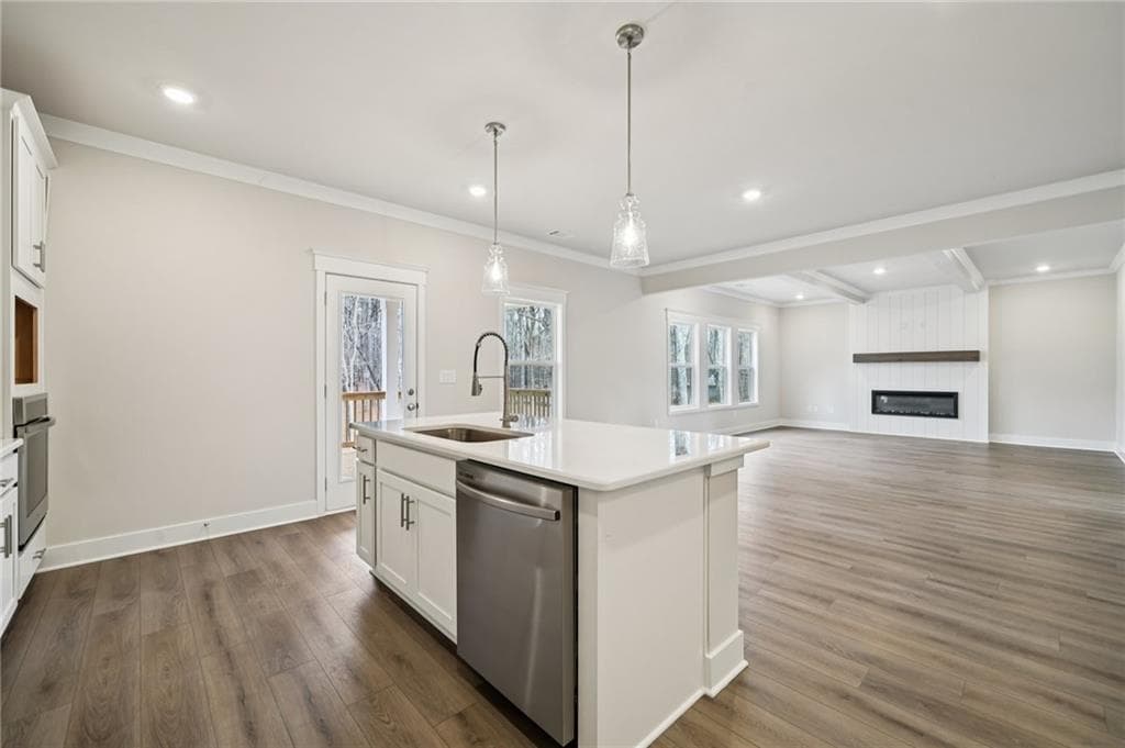 5 bedroom, 4 bathroom, 2,535 sq ft single family residence for sale at 658 Winding Rose Drive, Hoschton, GA 30548 — photo 10