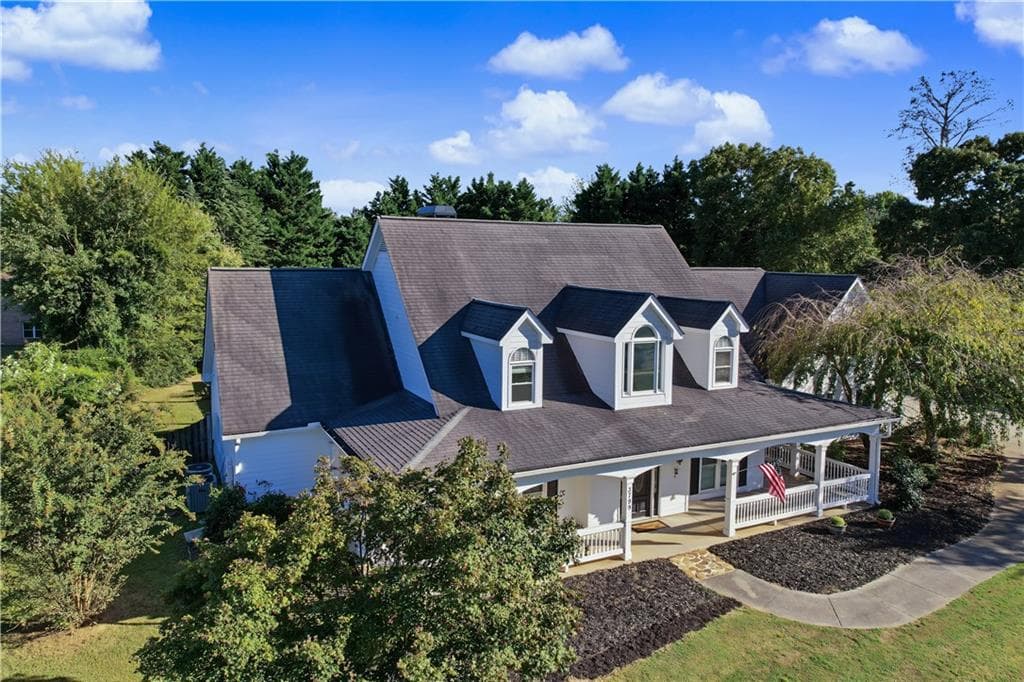 6 bedroom, 6 bathroom, 4,558 sq ft single family residence for sale at 3799 Sardis Church Road, Buford, GA 30519 — photo 7