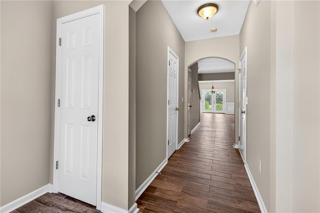 3 bedroom, 3 bathroom, 1,856 sq ft townhouse for sale at 4909 Sherwood Way, Cumming, GA 30040 — photo 5