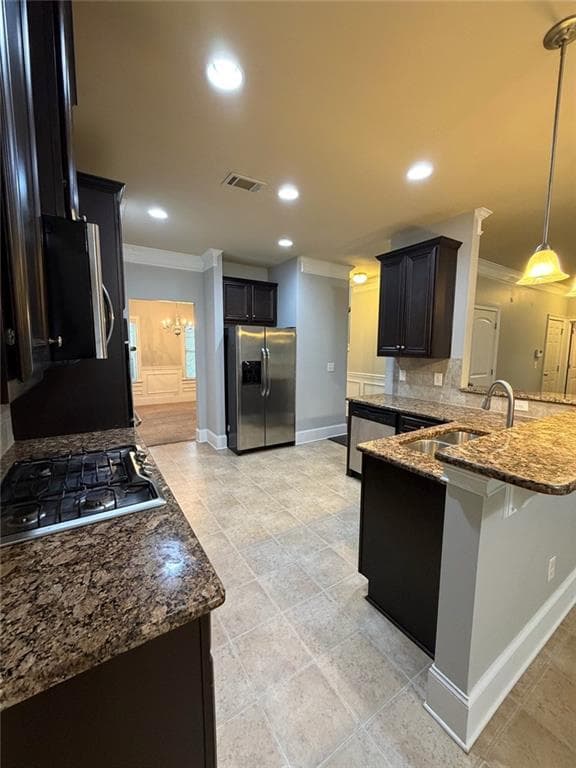 4 bedroom, 3 bathroom, 2,586 sq ft single family residence for rent at 42 Fox Knoll Trail, Dallas, GA 30132 for $2,500 a month — photo 7