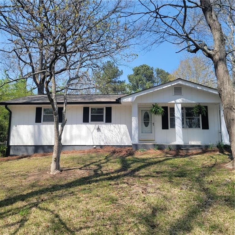 3 bedroom, 2 bathroom single family residence for sale at 118 Meadows Court, Hiram, GA 30141 — photo 3
