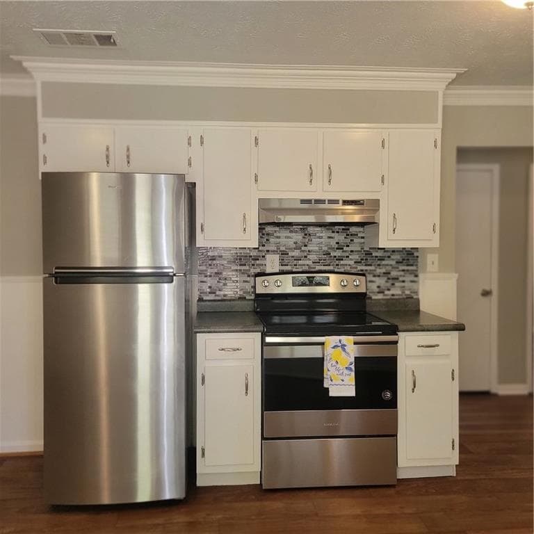3 bedroom, 2 bathroom single family residence for sale at 118 Meadows Court, Hiram, GA 30141 — photo 4