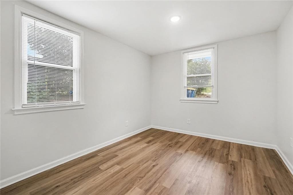 3 bedroom, 2 bathroom, 1,125 sq ft single family residence for sale at 2426 Woodland Drive, Kennesaw, GA 30152 — photo 8