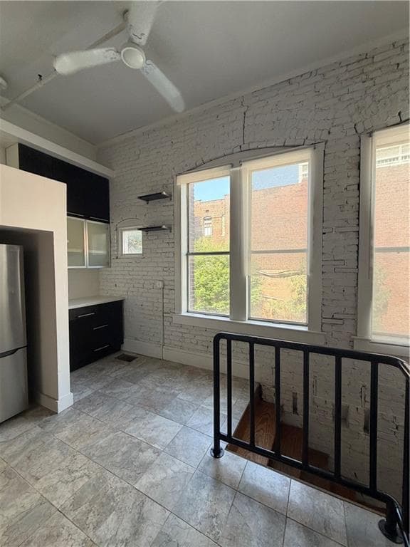 1 bedroom, 2 bathroom, 1,008 sq ft condominium for sale at 215 Mitchell Street 4, Atlanta, GA 30303 — photo 4