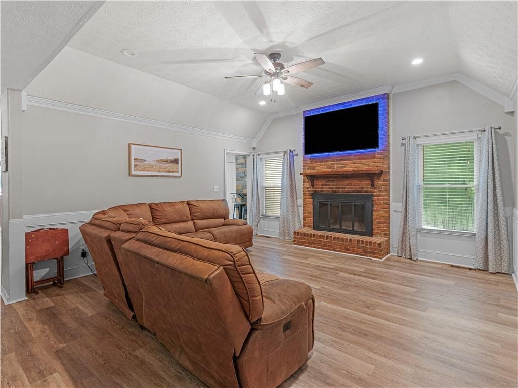 4 bedroom, 3 bathroom, 2,563 sq ft single family residence for sale at 185 Briar Patch Road, Covington, GA 30014 — photo 9