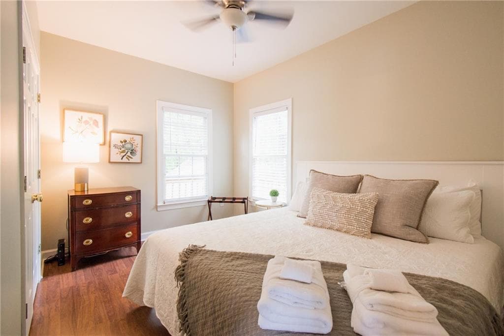 9 bedroom, 5 bathroom, 5,860 sq ft single family residence for sale at 740 Rocky Point Road, Covington, GA 30014 — photo 8
