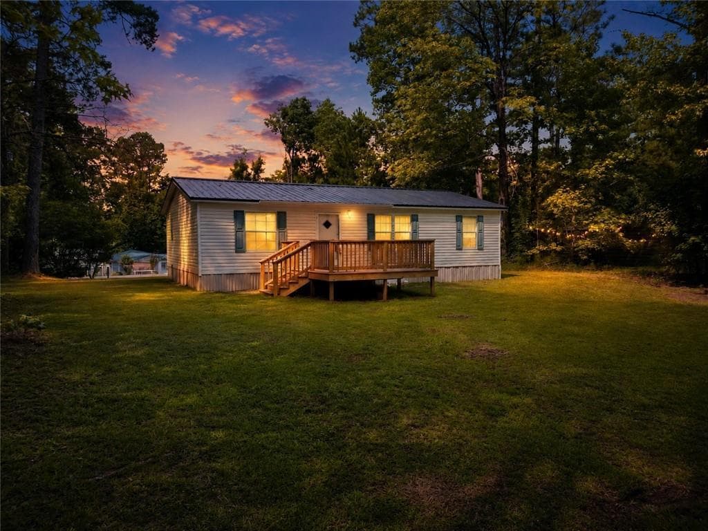 3 bedroom, 2 bathroom, 1,152 sq ft single family residence for sale at 405 Loblolly Drive, Sparta, GA 31087