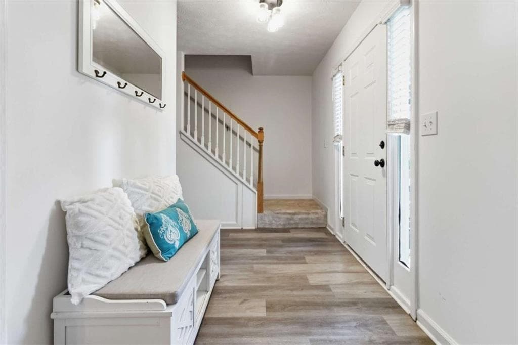 4 bedroom, 3 bathroom, 1,922 sq ft single family residence for sale at 2800 General Lee Way, Buford, GA 30519 — photo 3