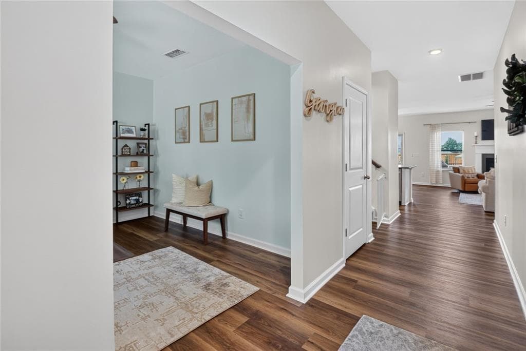 5 bedroom, 3 bathroom, 2,741 sq ft single family residence for sale at 626 Valdosta Drive, Canton, GA 30114 — photo 9