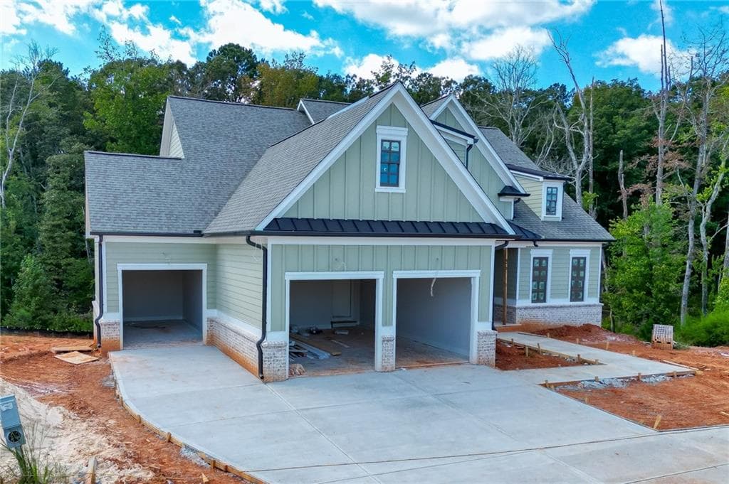 4 bedroom, 4 bathroom, 3,274 sq ft single family residence for sale at 255 Lake Vista Drive, Statham, GA 30666 — photo 4