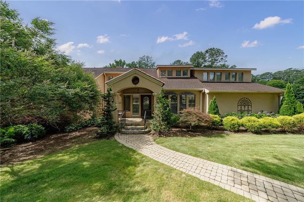 6 bedroom, 5 bathroom, 5,173 sq ft single family residence for sale at 4474 Cove Island Drive, Marietta, GA 30067