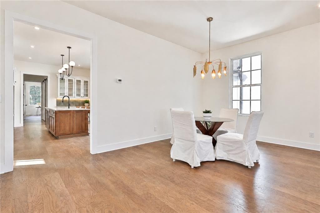 3 bedroom, 5 bathroom, 3,557 sq ft single family residence for sale at 940 Laurel Brooke Avenue, Peachtree City, GA 30269 — photo 7