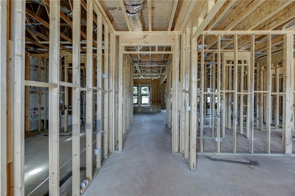 4 bedroom, 5 bathroom, 3,465 sq ft single family residence for sale at 65 Lake Vista Court, Statham, GA 30666 — photo 3