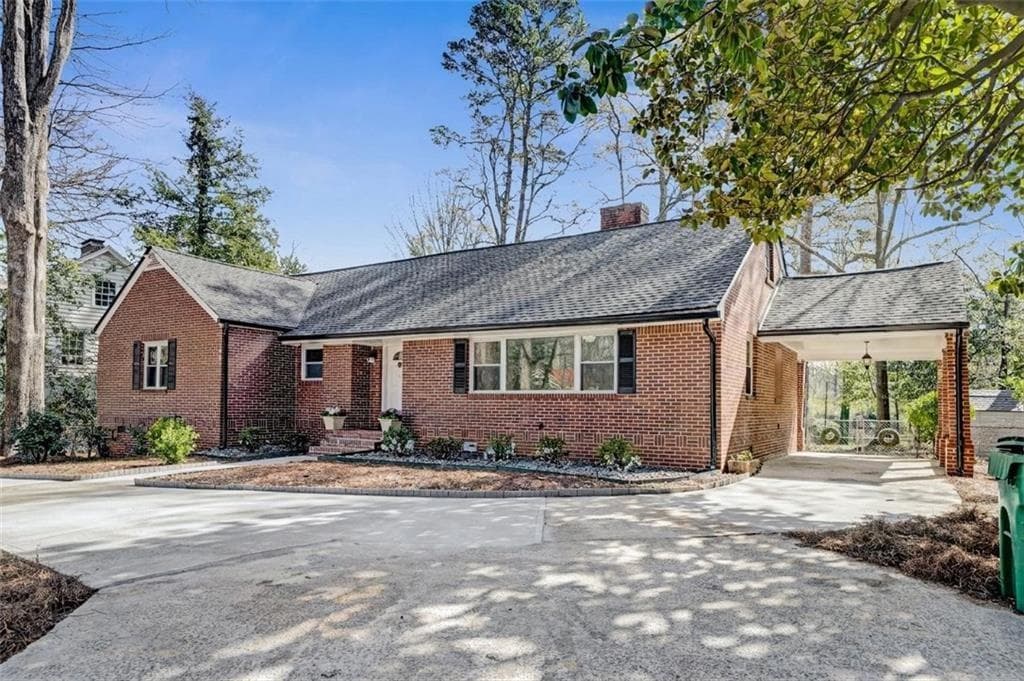 3 bedroom, 2 bathroom single family residence for sale at 2155 N Ponce De Leon Avenue, Atlanta, GA 30307 — photo 2