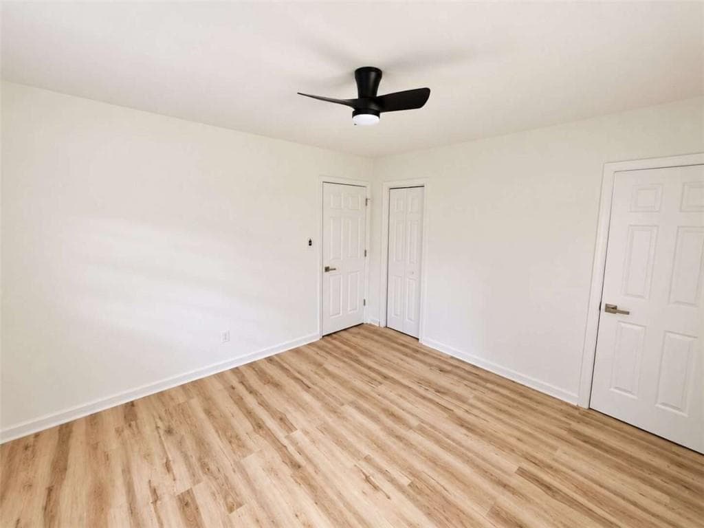 3 bedroom, 2 bathroom, 1,135 sq ft single family residence for sale at 3565 Glenwood Road, Decatur, GA 30032 — photo 7