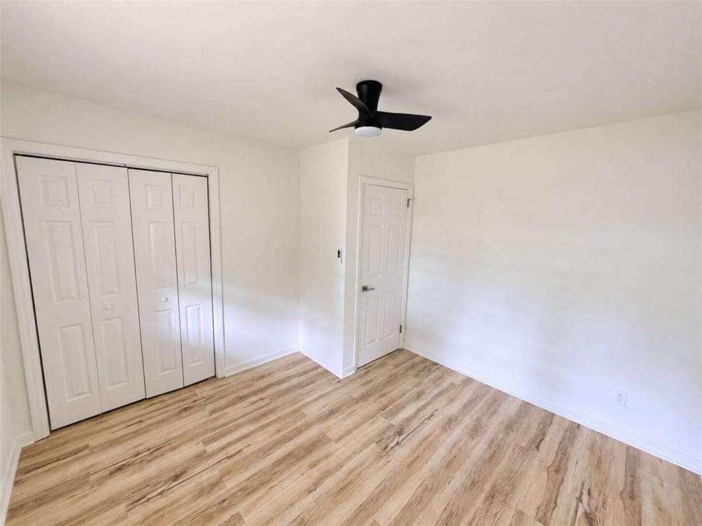 3 bedroom, 2 bathroom, 1,135 sq ft single family residence for sale at 3565 Glenwood Road, Decatur, GA 30032 — photo 9