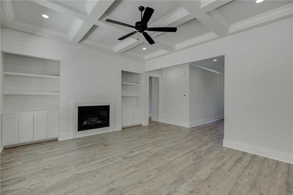 4 bedroom, 3 bathroom, 2,549 sq ft single family residence for sale at 357 Lake Vista Drive, Statham, GA 30666 — photo 8
