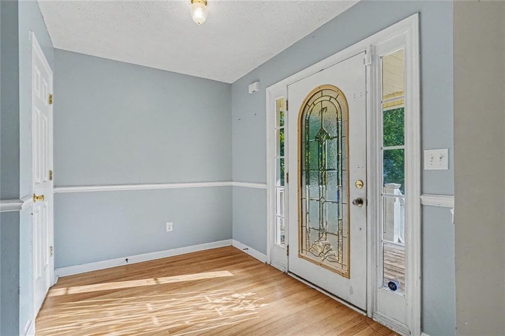 3 bedroom, 3 bathroom, 1,976 sq ft single family residence for sale at 45 Hunters Ridge Court, Covington, GA 30014 — photo 6