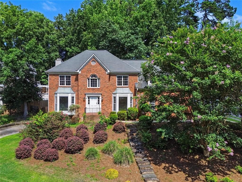5 bedroom, 3 bathroom, 3,967 sq ft single family residence for sale at 5796 Brookstone View, Acworth, GA 30101 — photo 2
