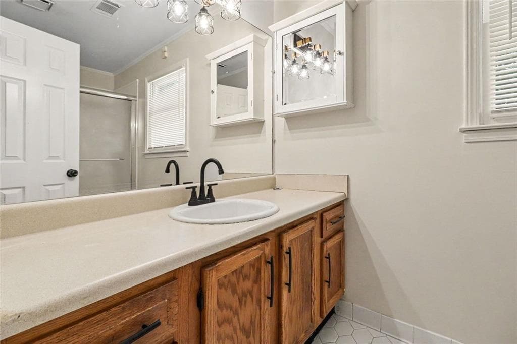 2 bedroom, 2 bathroom, 1,816 sq ft townhouse for sale at 7101 Woodridge Lane, Union City, GA 30291 — photo 8