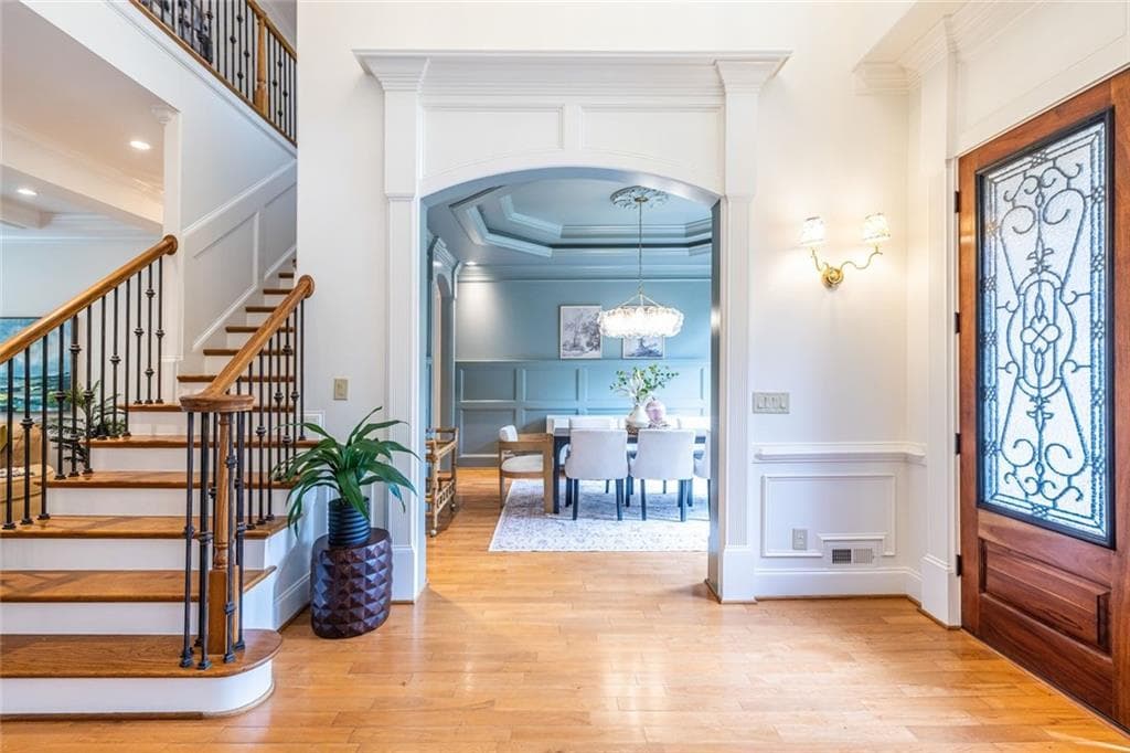 7 bedroom, 6 bathroom, 6,333 sq ft single family residence for sale at 2821 Payton Oaks Drive, Atlanta, GA 30345 — photo 9