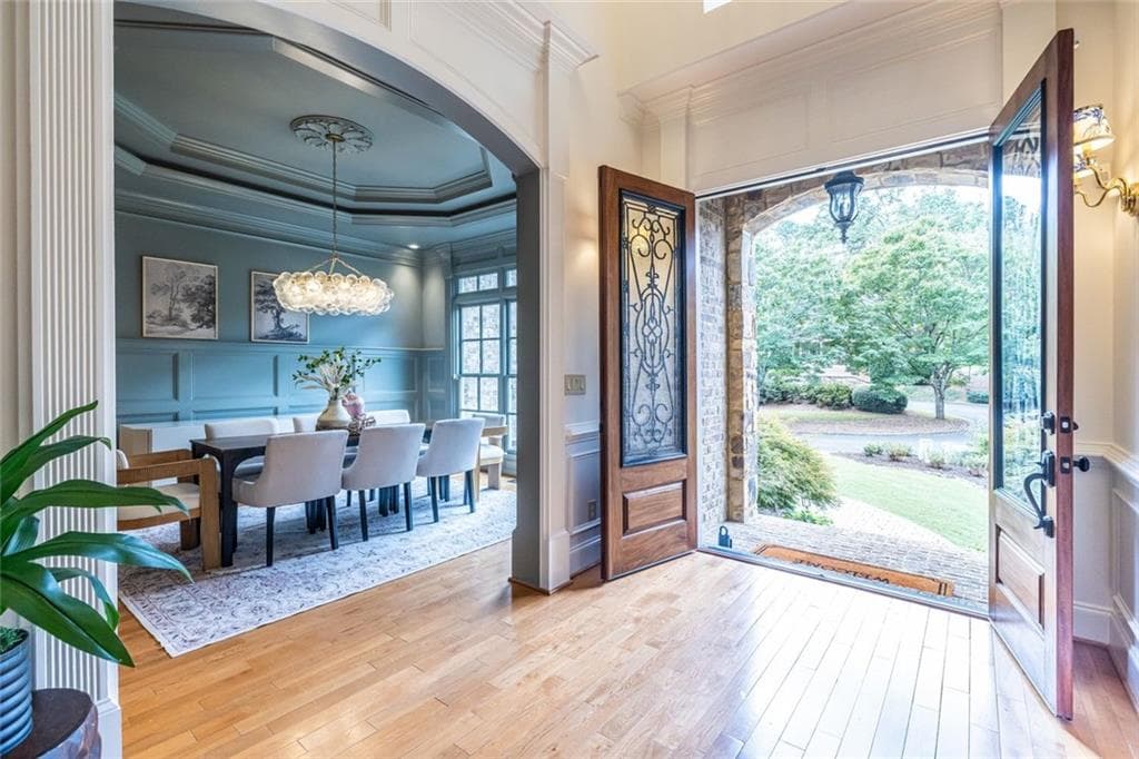 7 bedroom, 6 bathroom, 6,333 sq ft single family residence for sale at 2821 Payton Oaks Drive, Atlanta, GA 30345 — photo 10
