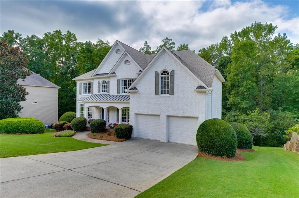 5 bedroom, 4 bathroom, 5,606 sq ft single family residence for sale at 514 Streamwood Ivy Trail, Suwanee, GA 30024 — photo 3