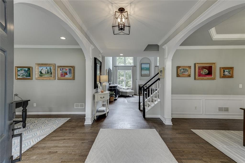 5 bedroom, 4 bathroom, 5,606 sq ft single family residence for sale at 514 Streamwood Ivy Trail, Suwanee, GA 30024 — photo 4