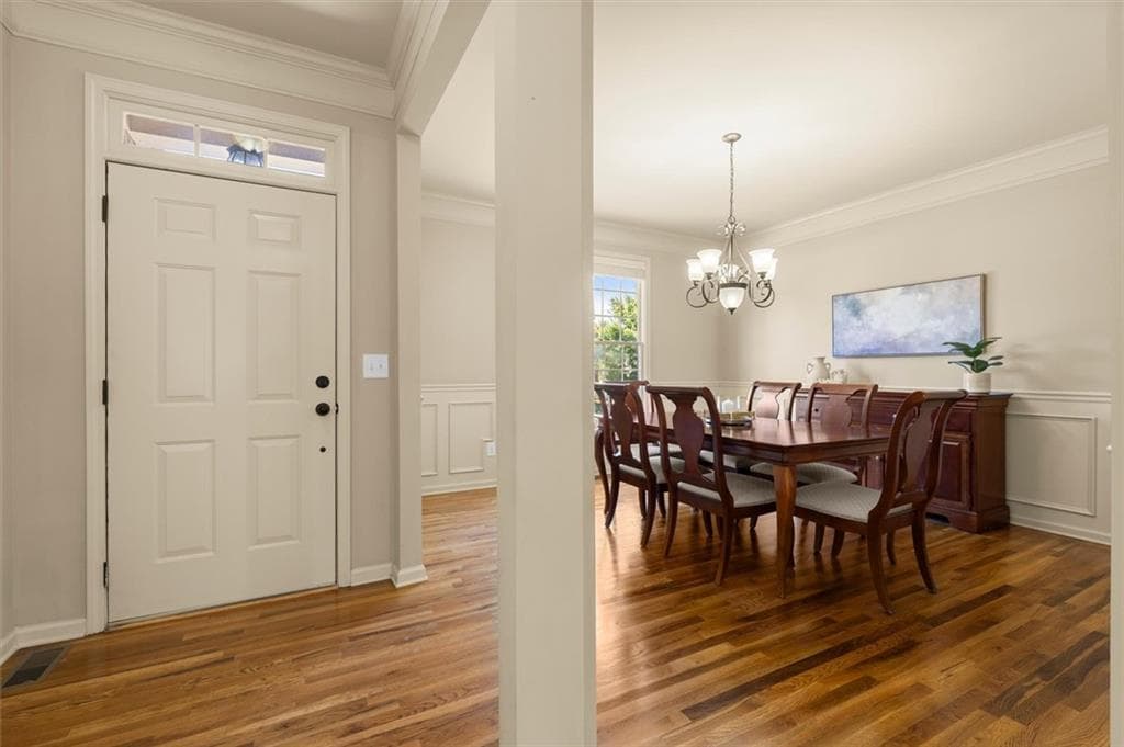 5 bedroom, 4 bathroom, 3,379 sq ft single family residence for sale at 310 Nichols Ridge Pointe, Suwanee, GA 30024 — photo 3