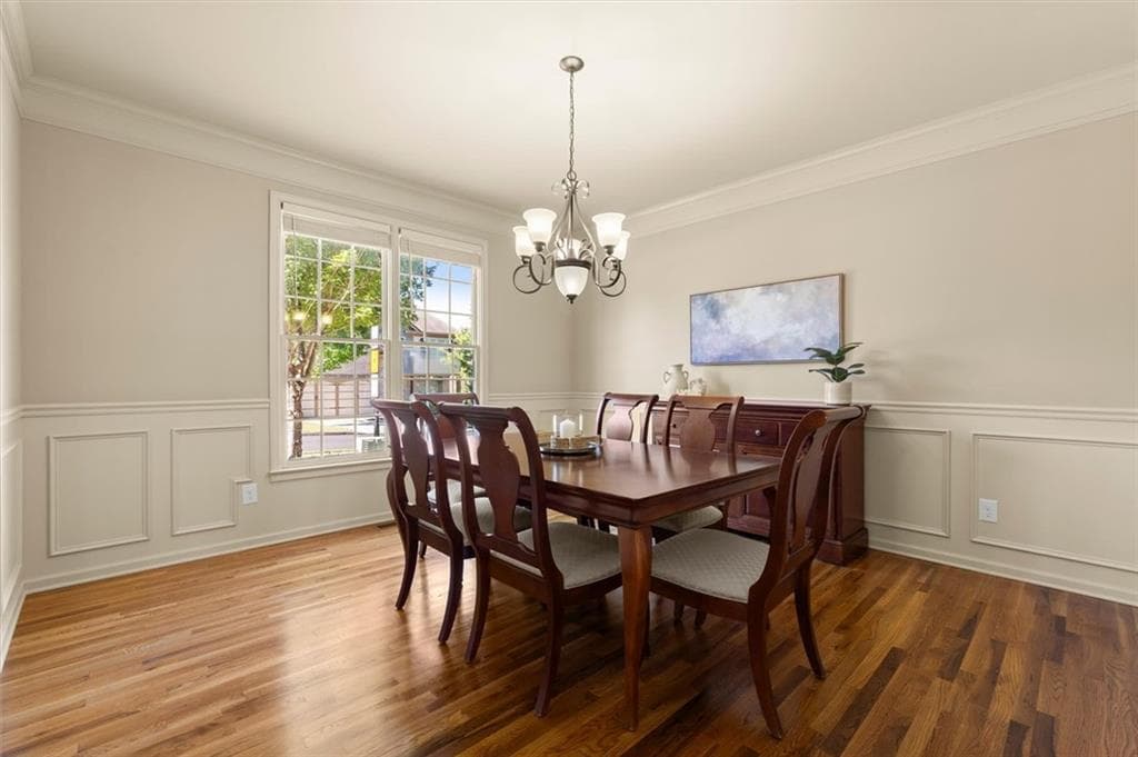 5 bedroom, 4 bathroom, 3,379 sq ft single family residence for sale at 310 Nichols Ridge Pointe, Suwanee, GA 30024 — photo 5