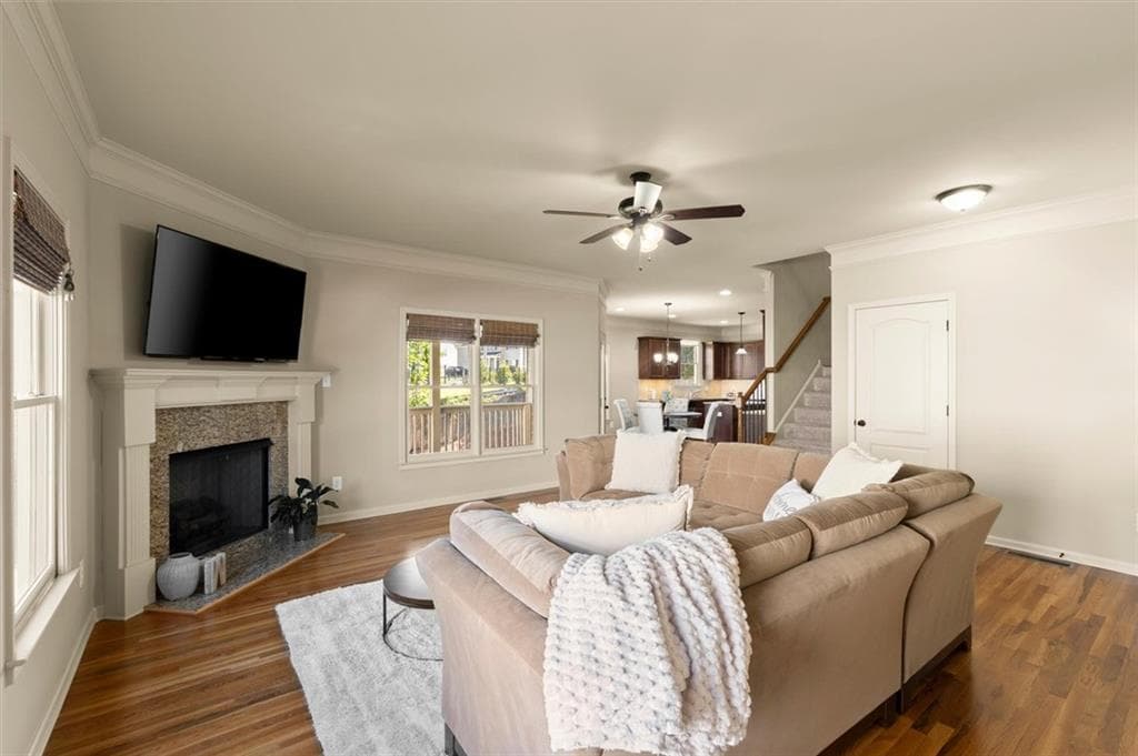 5 bedroom, 4 bathroom, 3,379 sq ft single family residence for sale at 310 Nichols Ridge Pointe, Suwanee, GA 30024 — photo 9