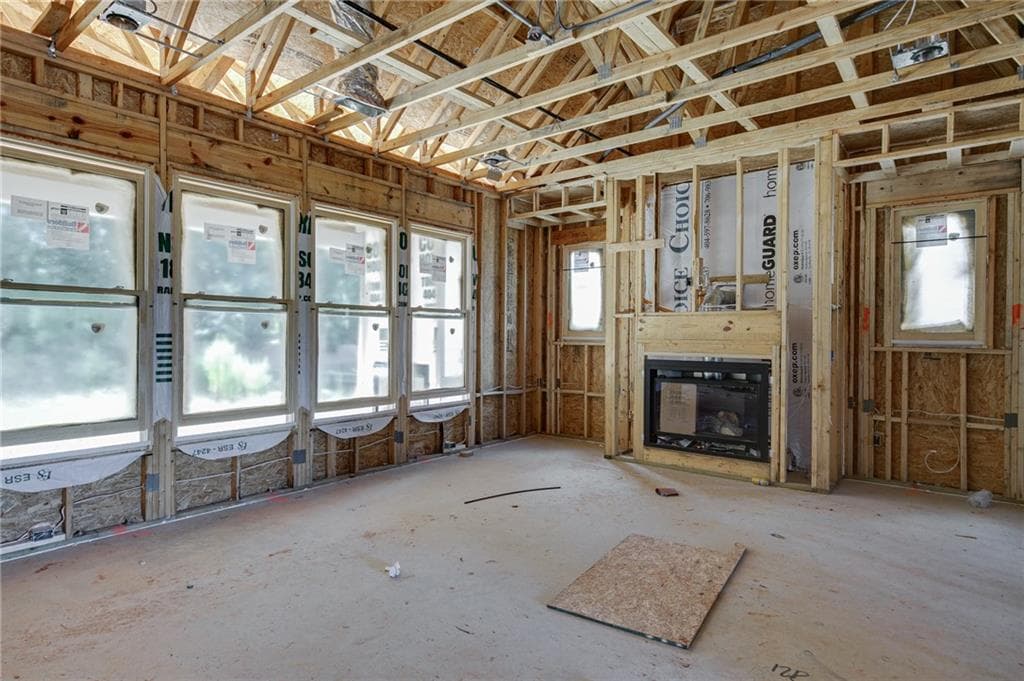 4 bedroom, 4 bathroom, 3,274 sq ft single family residence for sale at 467 Lake Vista Drive, Statham, GA 30666 — photo 5