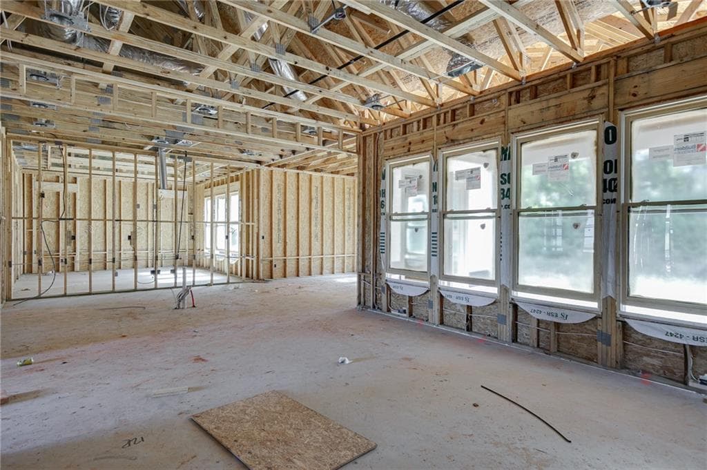 4 bedroom, 4 bathroom, 3,274 sq ft single family residence for sale at 467 Lake Vista Drive, Statham, GA 30666 — photo 7