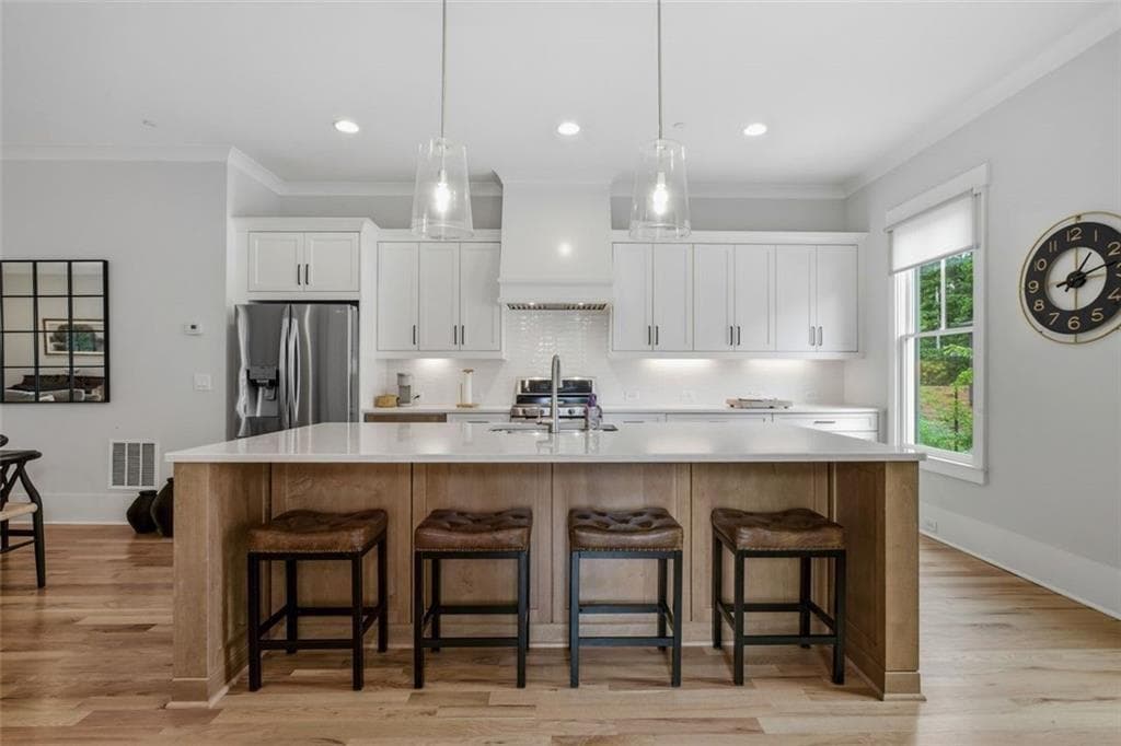 4 bedroom, 4 bathroom, 2,925 sq ft home for sale at 1033 Endeavour Court, Marietta, GA
