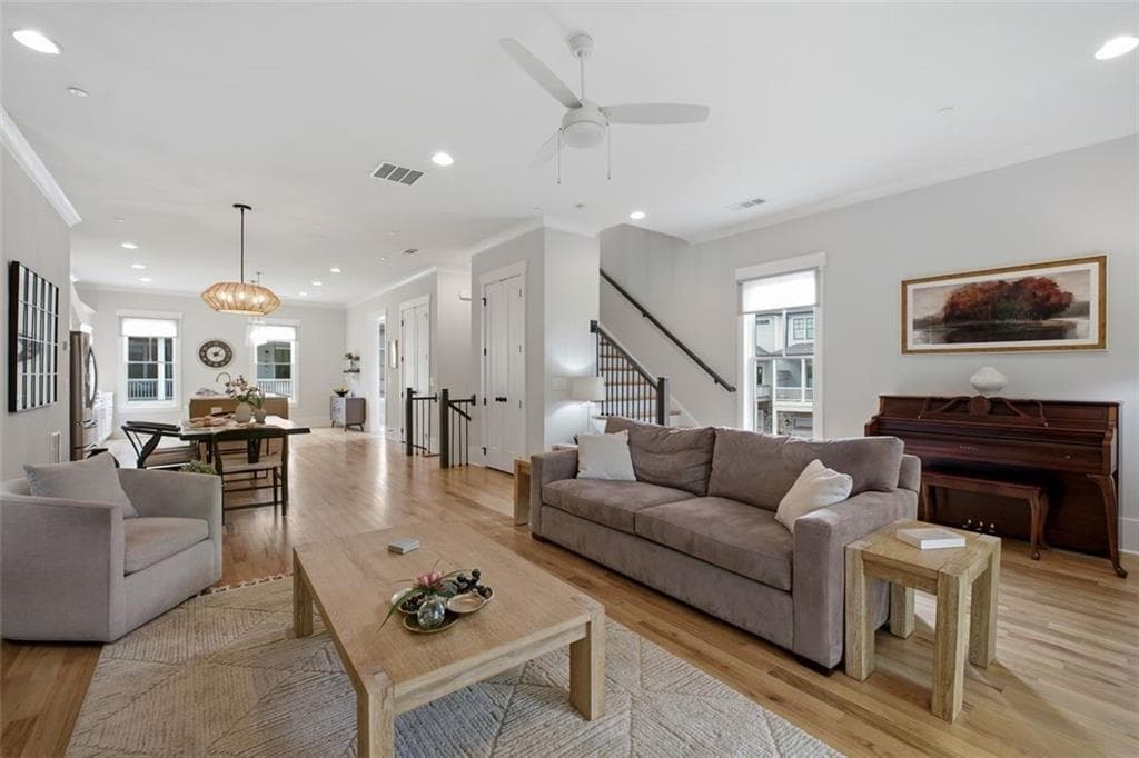 4 bedroom, 4 bathroom, 2,925 sq ft townhouse for sale at 1033 Endeavour Court, Marietta, GA 30064 — photo 8