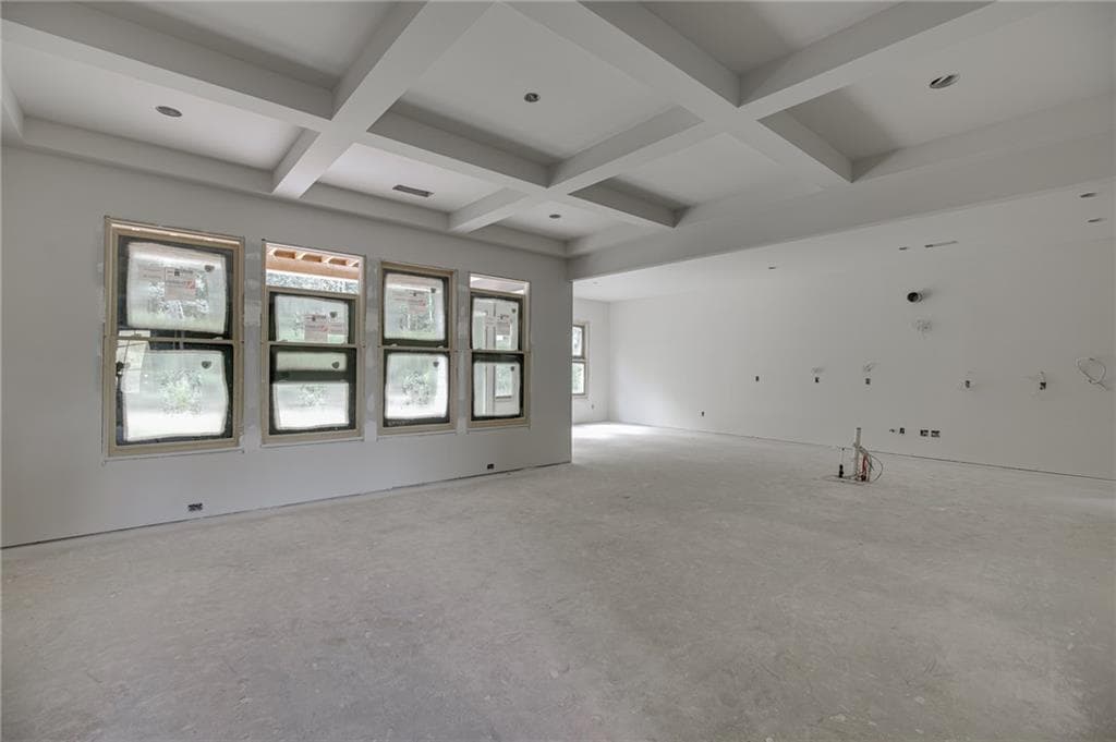 4 bedroom, 4 bathroom, 3,582 sq ft single family residence for sale at 423 Lake Vista Drive, Statham, GA 30666 — photo 6