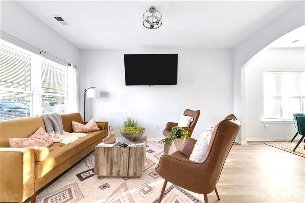 4 bedroom, 2 bathroom, 2,010 sq ft single family residence for sale at 56 Holly Road, Atlanta, GA 30314 — photo 5