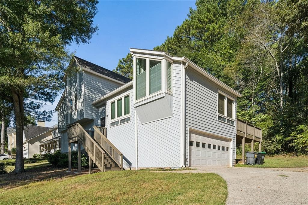 4 bedroom, 4 bathroom, 2,780 sq ft single family residence for sale at 587 Farmbrook Trail, Kennesaw, GA 30144 — photo 3
