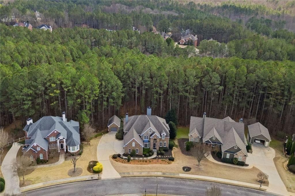 7 bedroom, 5 bathroom, 5,900 sq ft single family residence for sale at 613 Talmadge Lane, Canton, GA 30115 — photo 3