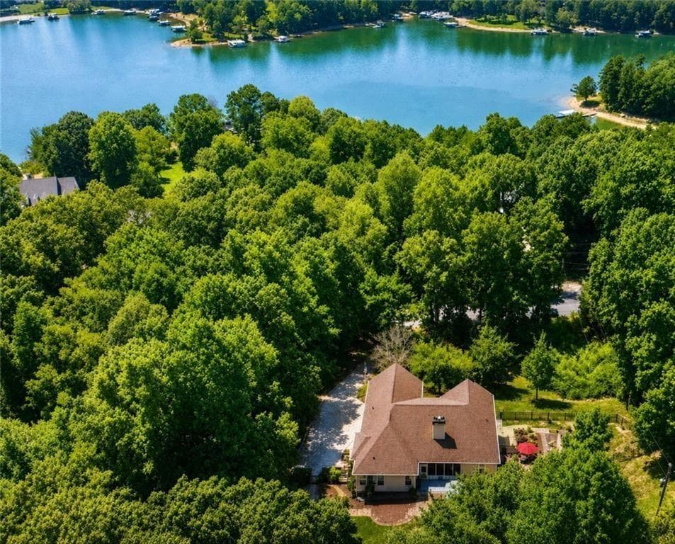 4 bedroom, 3 bathroom, 2,878 sq ft single family residence for sale at 110 Winterhawk Cove, Dawsonville, GA 30534 — photo 2