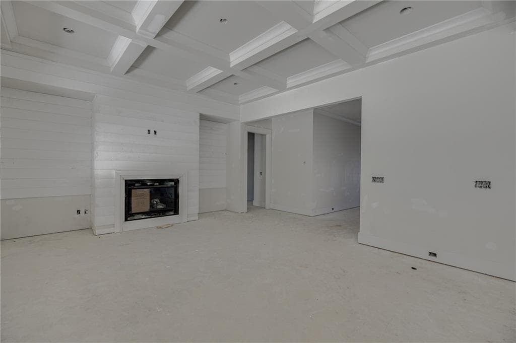 4 bedroom, 3 bathroom, 2,549 sq ft single family residence for sale at 409 Lake Vista Drive, Statham, GA 30666 — photo 6