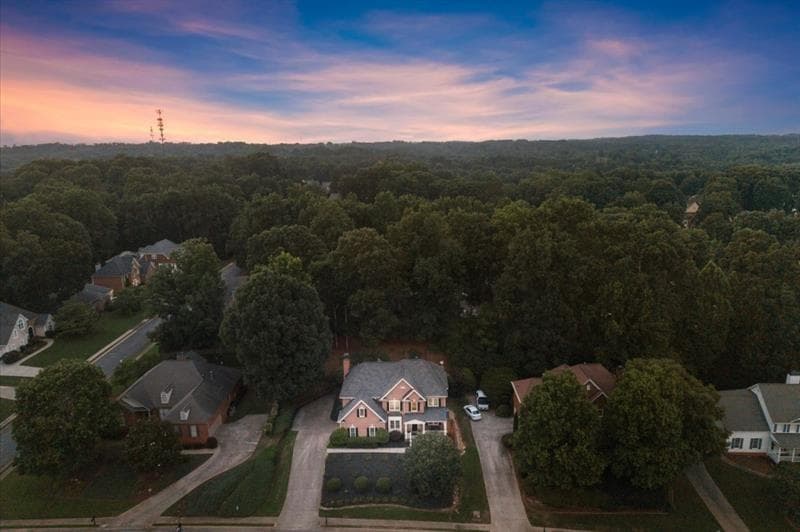 6 bedroom, 5 bathroom, 5,130 sq ft single family residence for sale at 1215 Lake Washington Circle, Lawrenceville, GA 30043 — photo 5